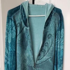 Multi Blue soft hooded sweater.